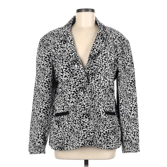 Hunter Bell Casper Black & White Button Closure Blazer Jacket Size 8 Medium M - Picture 5 of 11